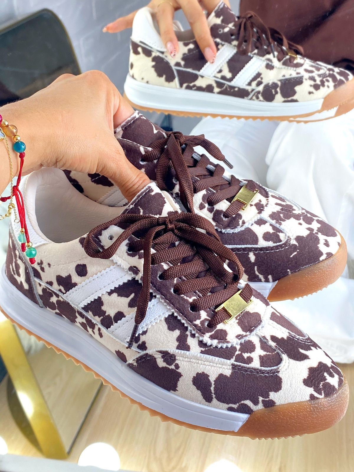 TENIS COW PRINT